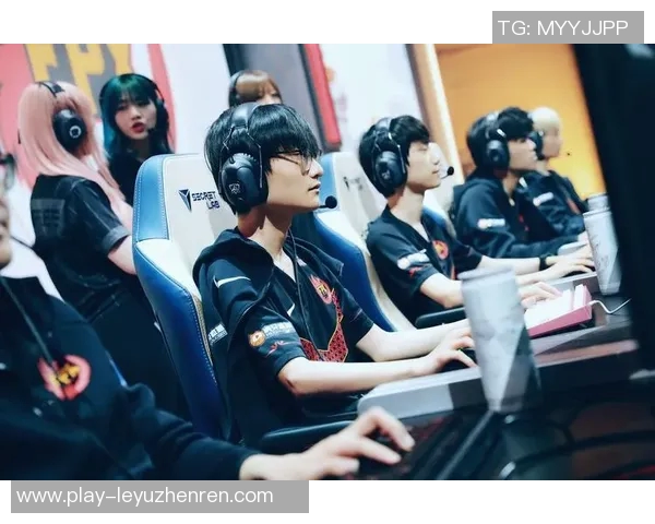 2026年3月份新闻和平精英纪实见证FPX团队从默默无闻到荣耀巅峰的奋斗历程